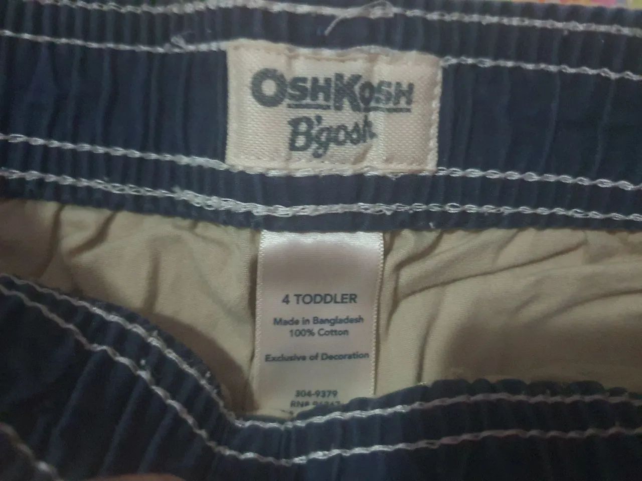 Bermuda Infantil OshKosh B?gosh - Tamanho 4 Toddler - 100% Algodão<br> - Foto 3