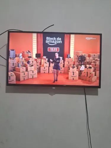 Smart tv 32 polegadas funcionando nova