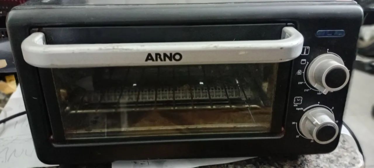 Forno Arno  110 V  10 litros  Em Ótimo estado  Entrego SP capital 
