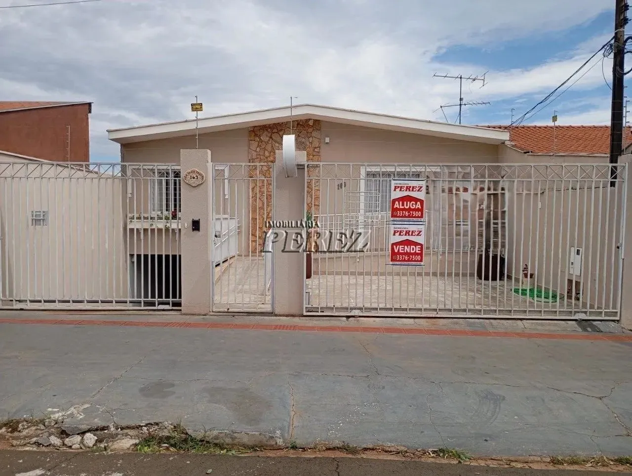 Sala comercial para locação na região oeste em Londrina.