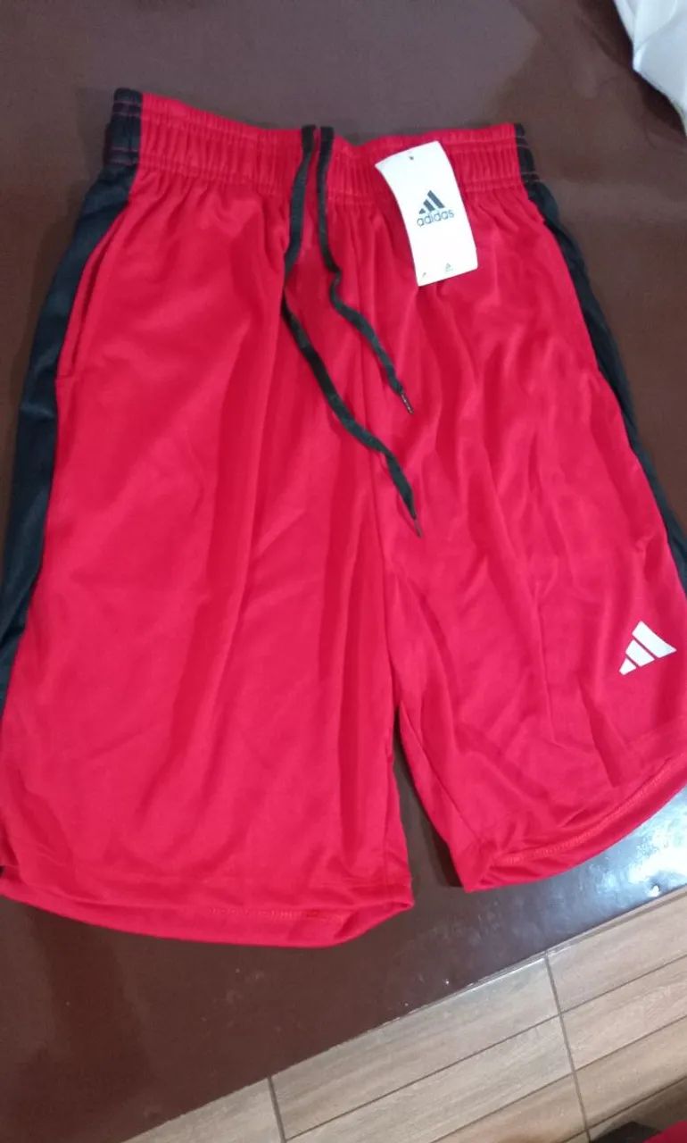 Shorts Adidas Vermelho com Detalhes - Foto 3