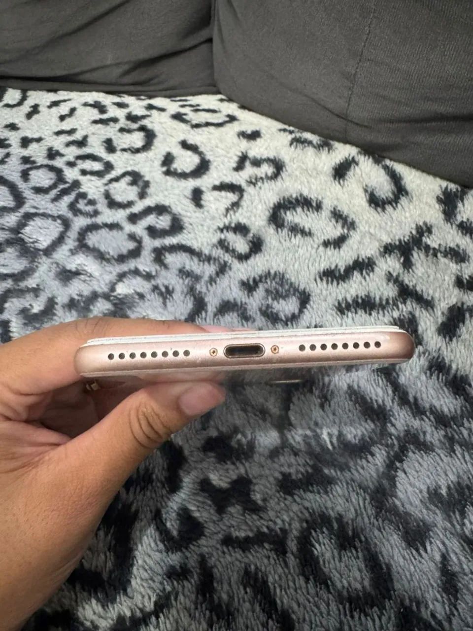 Iphone 8 ~R$759~ (R$659,00 no Pix)...SUPER CONSERVADO - Foto 2