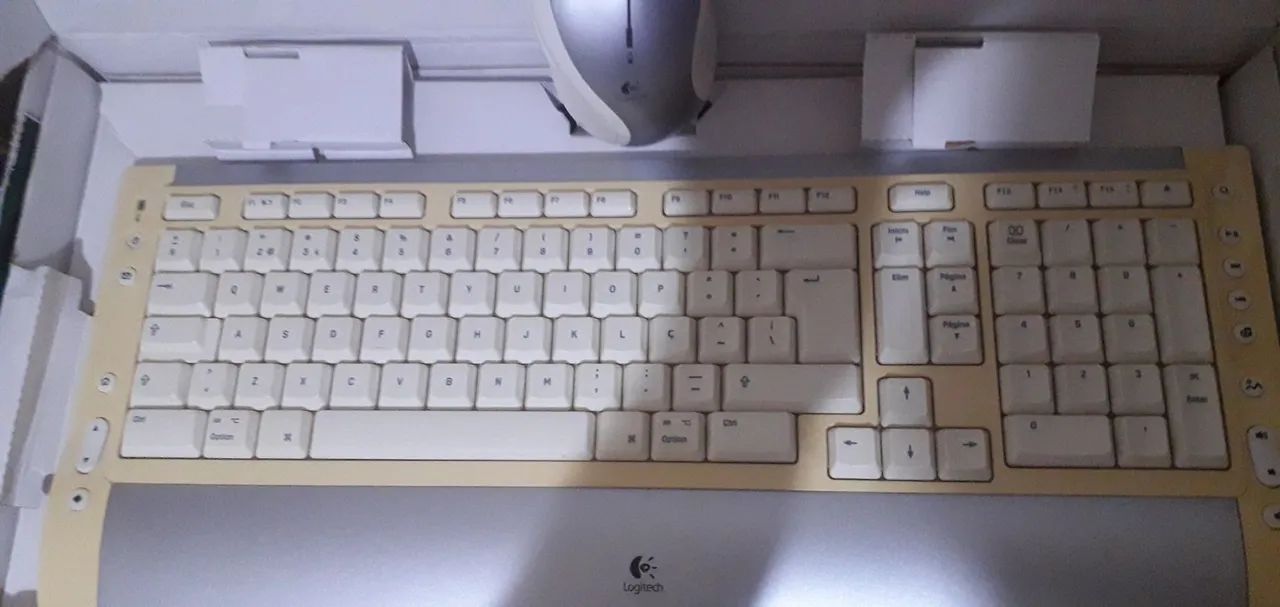 Kit Teclado e Mouse Logitech Cordless Desktop S530 Mac - Foto 5