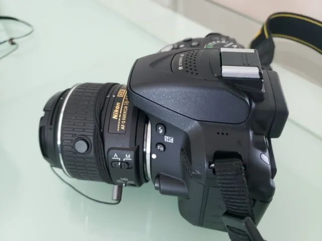 Câmera Nikon D5300 com lebte 18/200 e fixa 35mm 1.8 - Foto 2
