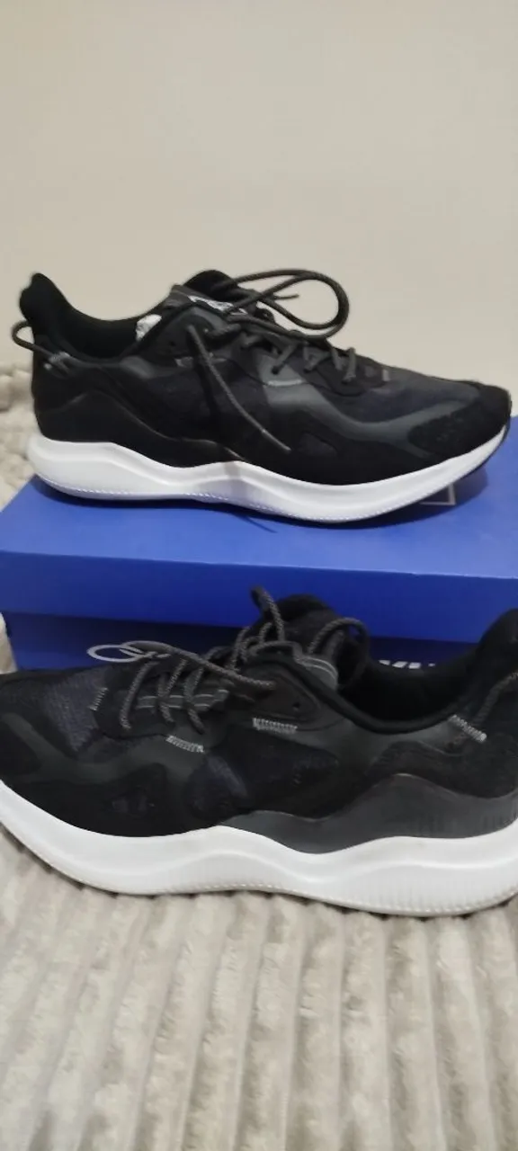 Vende-se chuteira society Mizuno Regent semi nova tamanho 38