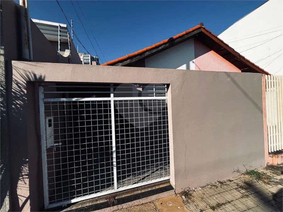Casa com 2 quartos à venda ou para locação em Centro - SP