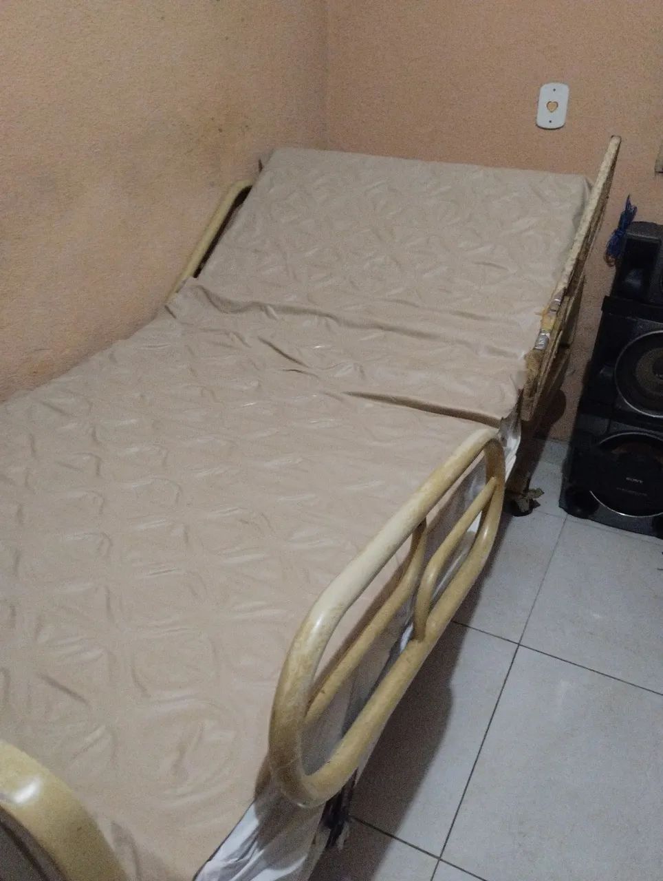 Cama hospitalar elétrica  - Foto 6