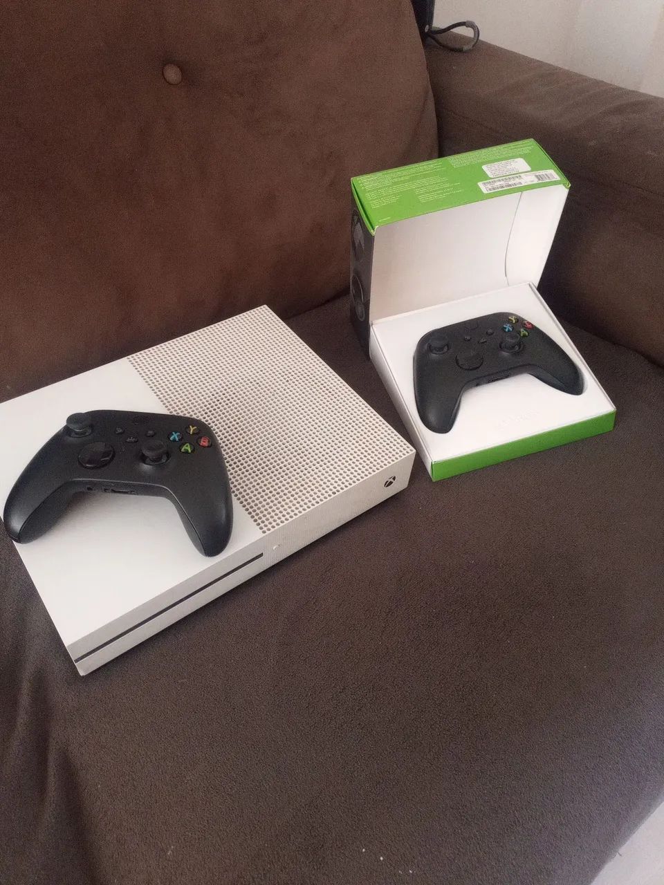 XBOX ONE S  1800$ - Foto 2