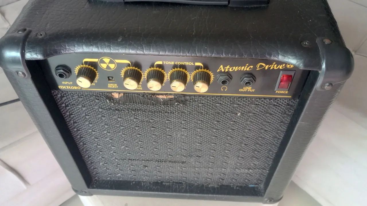 Amp Meteoro (Atomic Drive) 15watts  - Foto 2