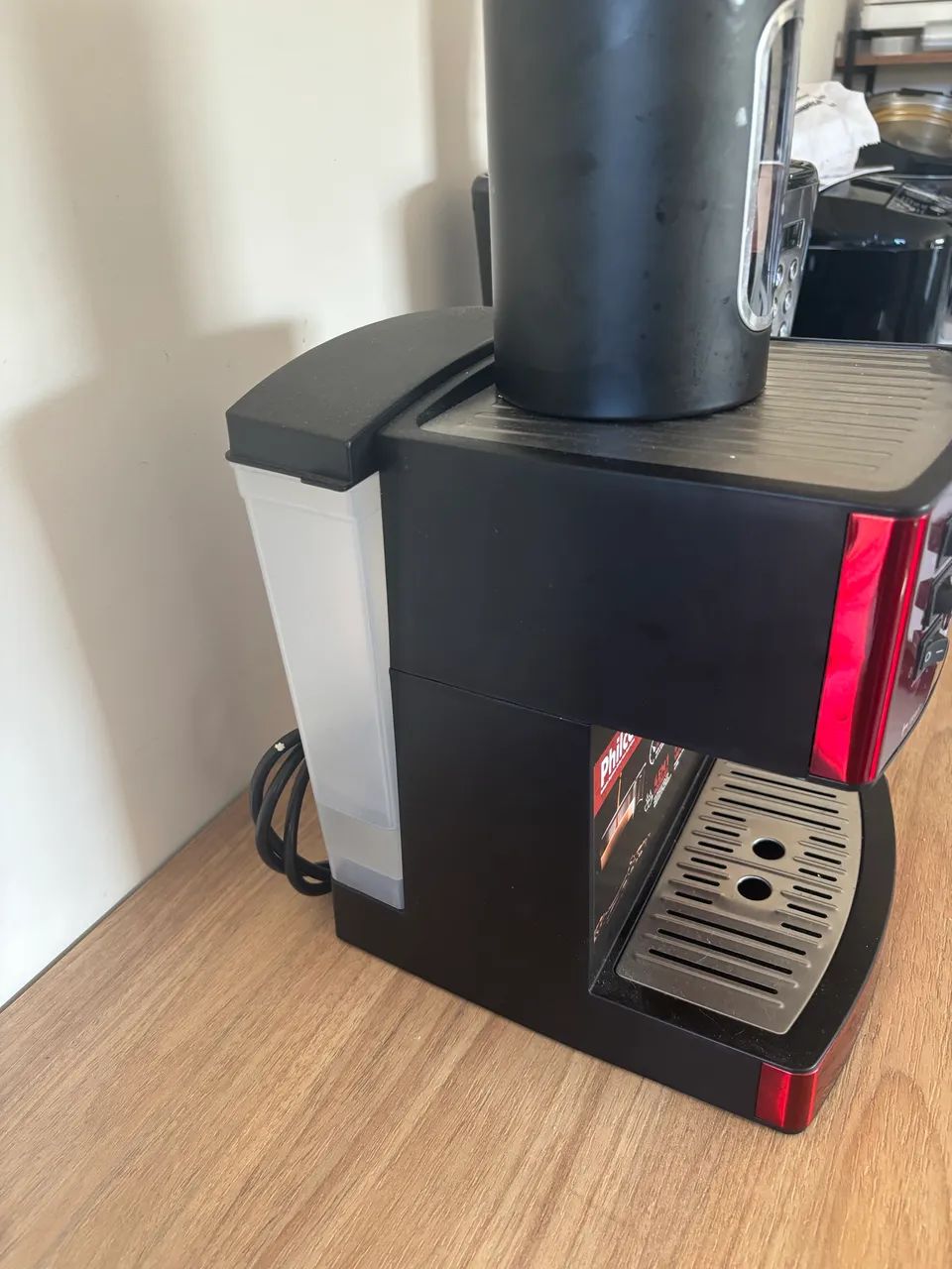 Cafeteira semi nova - Foto 4
