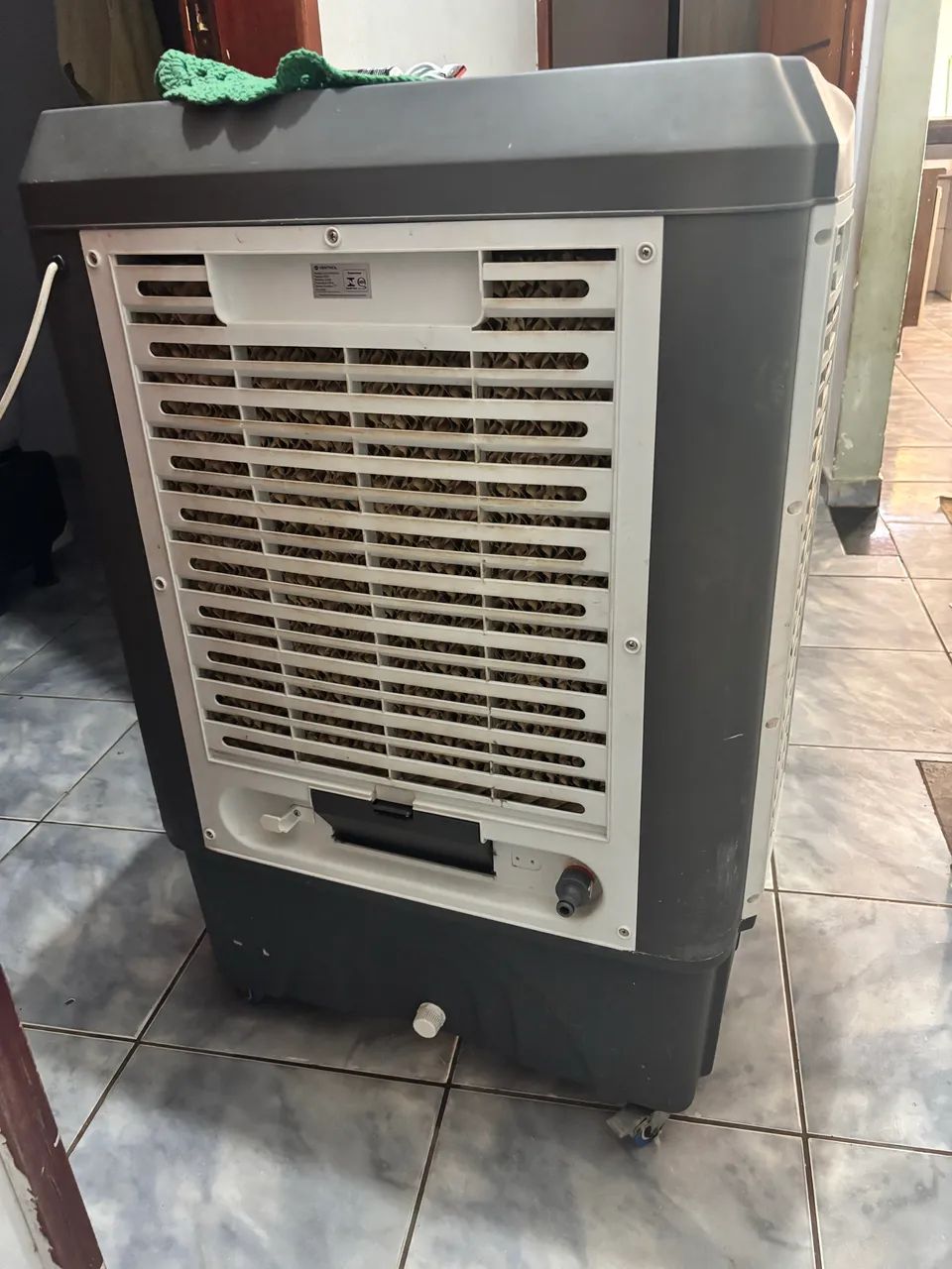 BOMBA COM DEFEITO Climatizador Ventsol CLI45 PRO 2  45LT  - Foto 2