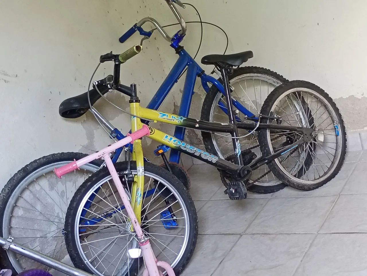 Bicleta azul aro 24 - Foto 2