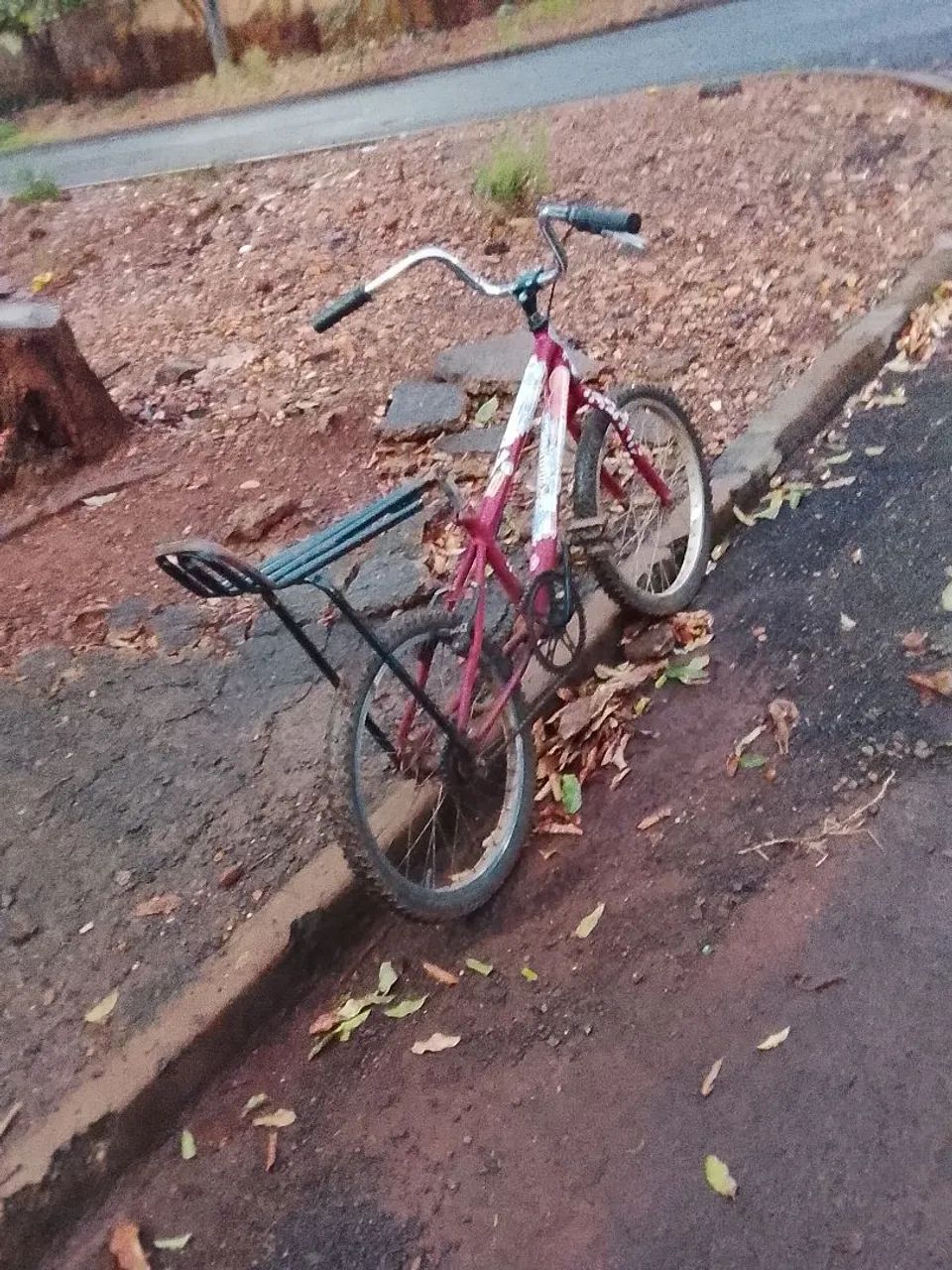 Bicicleta Aro 20 montadinha - Foto 3