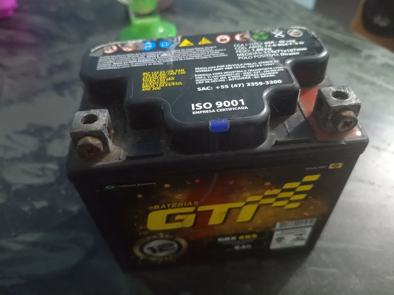 Bateria de moto GTI 6 hampers toda boa  - Foto 2