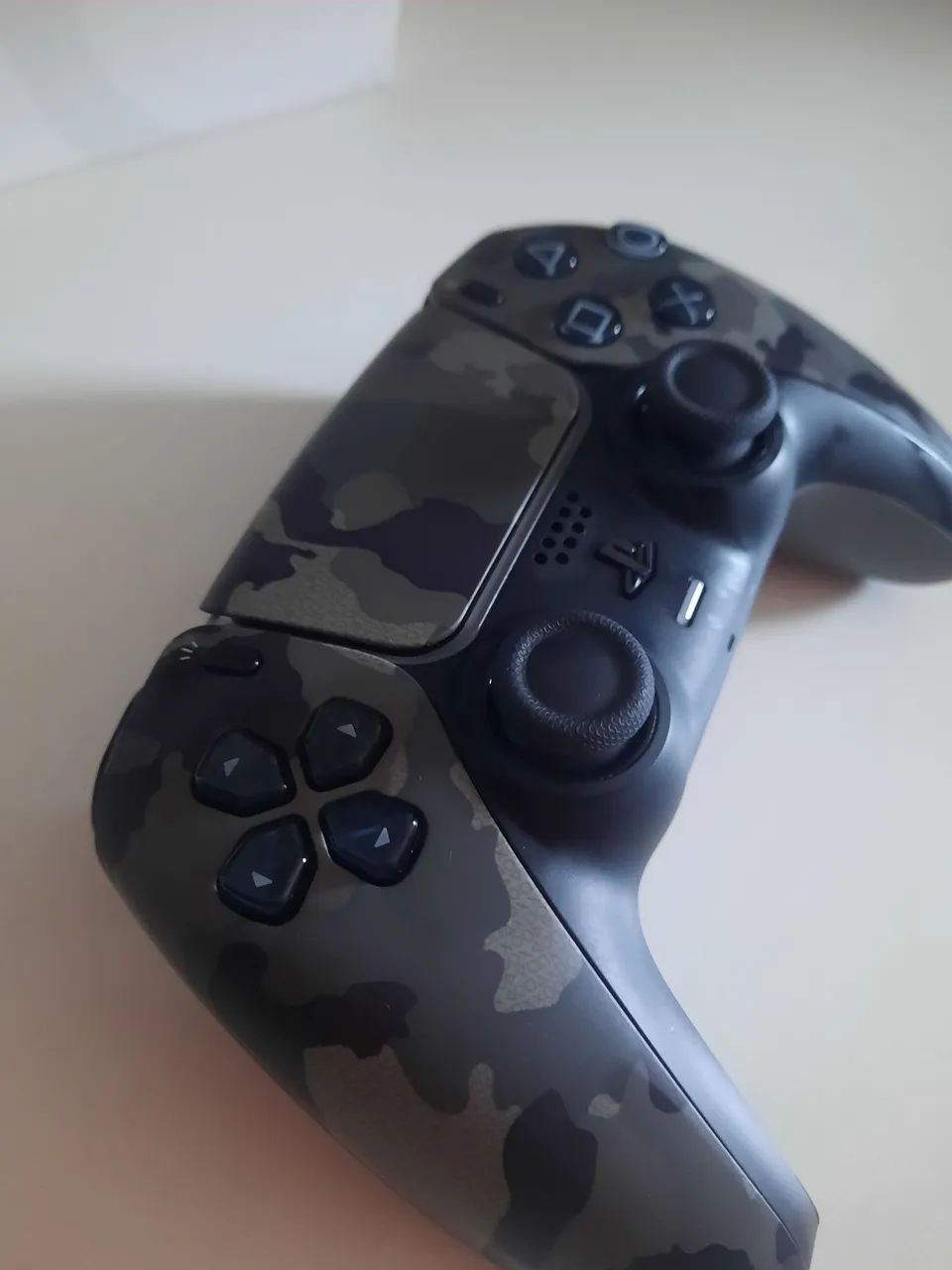 Controle de PS5 camuflado  - Foto 2