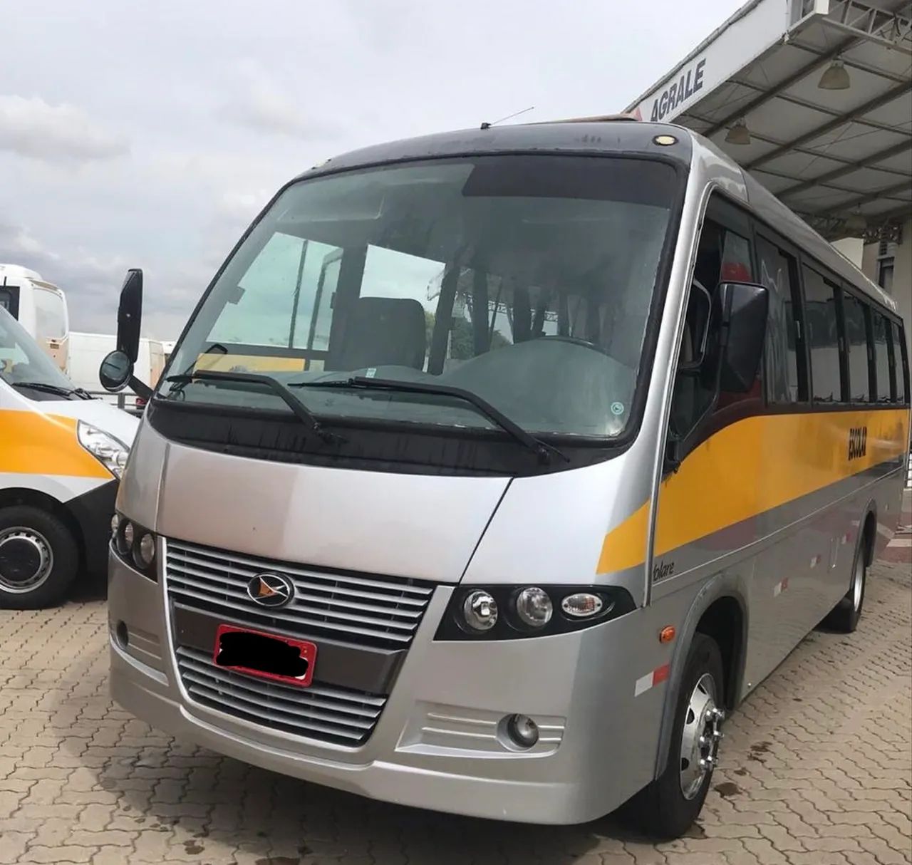 MICRO VOLARE W8 2011