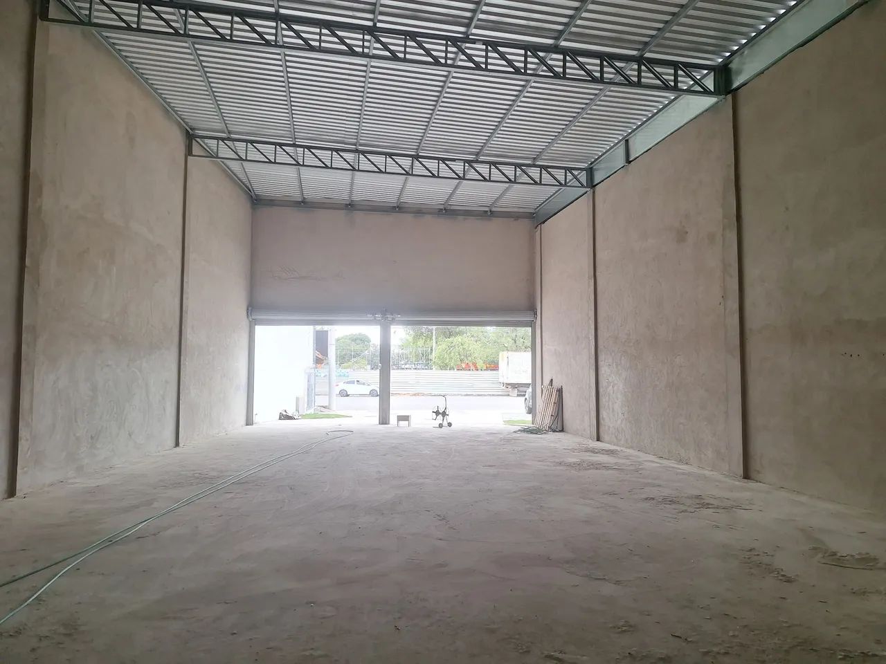 Ponto comercial 210m2, de frente para praça principal do bairro  - Foto 4