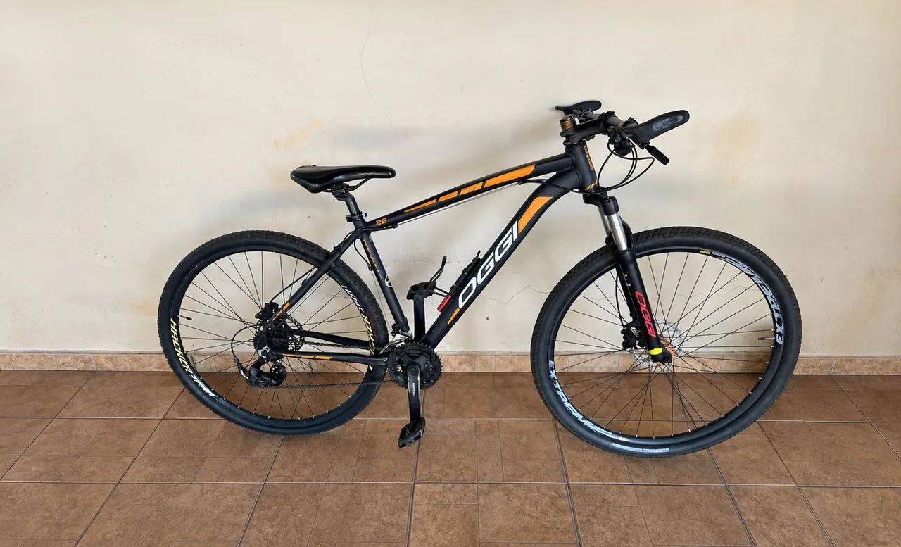Bicicleta OGGI Hacker Aro 29 - Quadro 19 | Freio a Disco | Revisada | Oportunidade