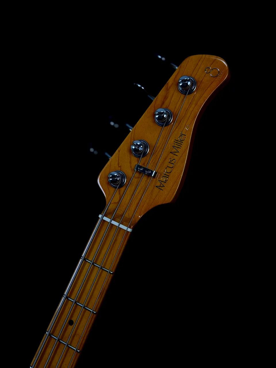 Baixo Marcus Miller Sire Z3 - Foto 3