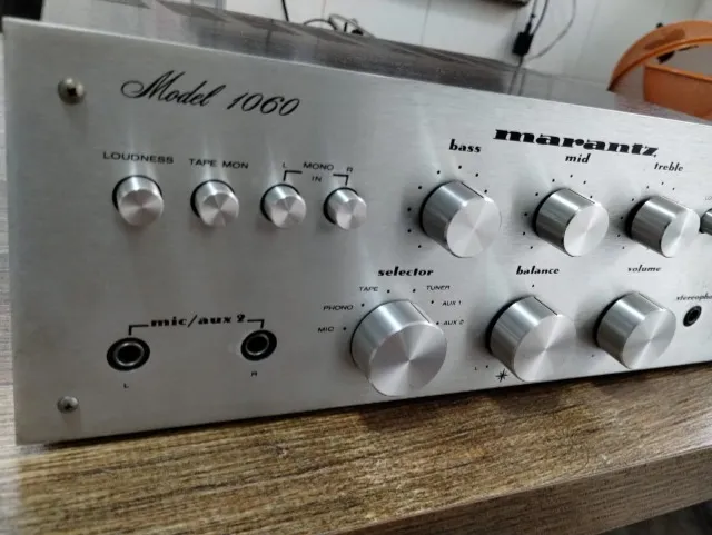 Amplificador Marantz 1070 Estéreo - Console - Equipamentos e