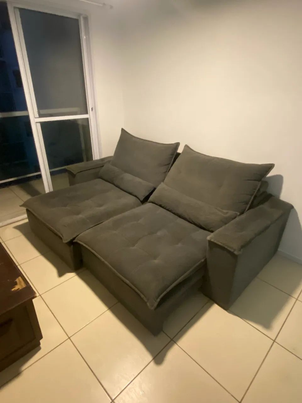 Sofá retrátil e reclinável  - Foto 2