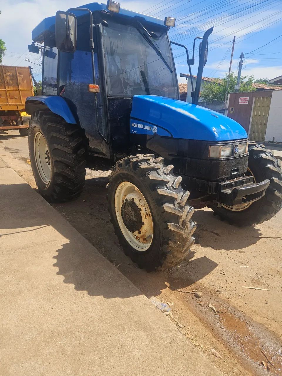 Trator TL 75 