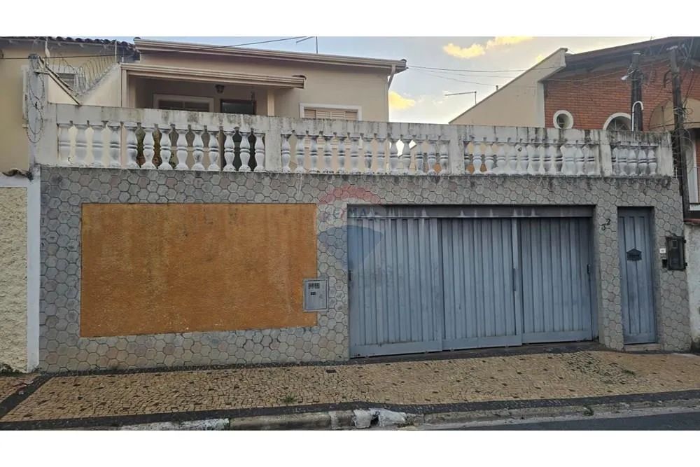 Casa a venda com 3 dormitórios no Jardim Proença