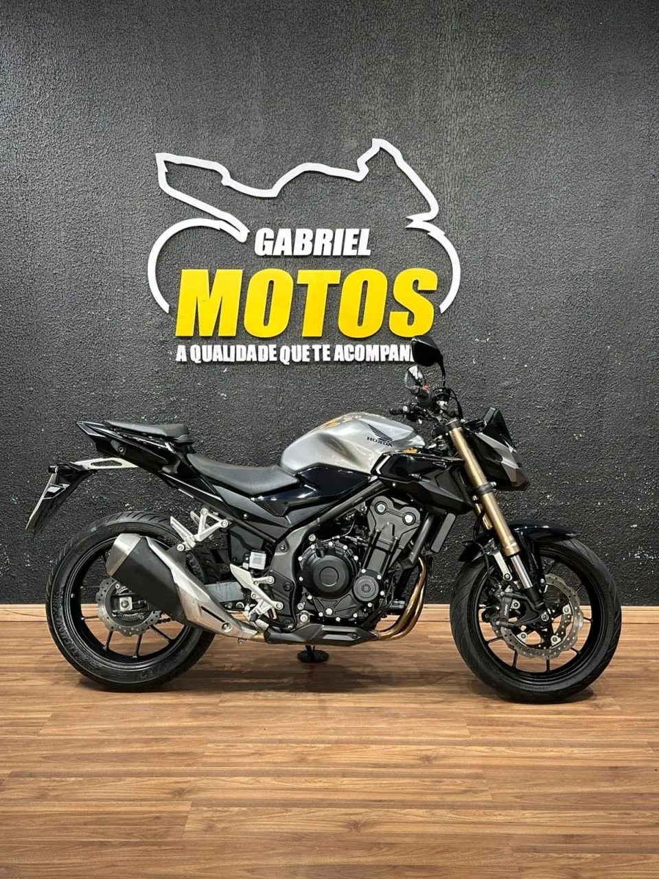 Kawasaki Zx-10rr 998cc 2014 - 1507037558 | OLX