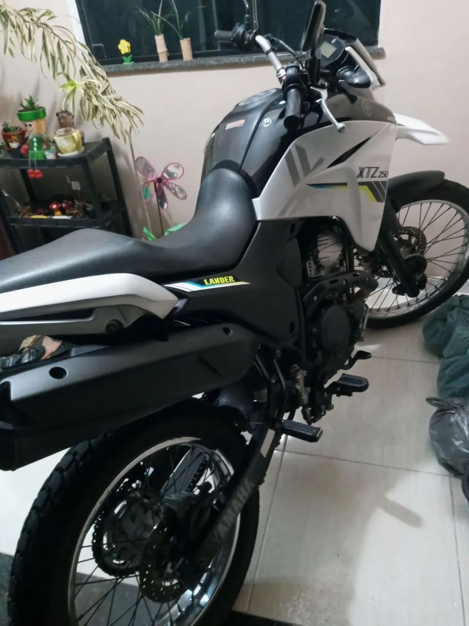 Lander 250 - Foto 3