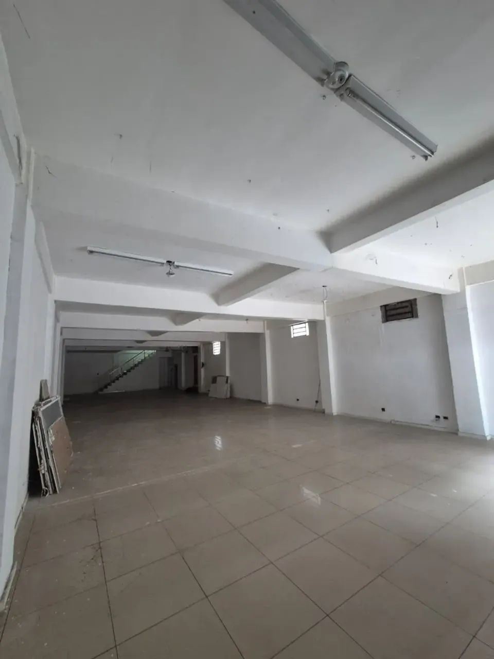 Prédio Comercial para alugar com 500m² com 2 andares no Planalto - Manaus/AM - Foto 3