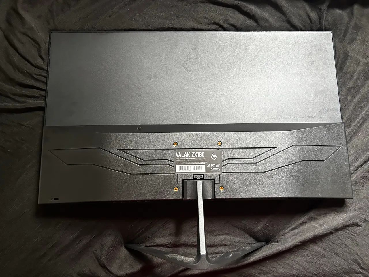 Monitor Gamer Valak ZX180