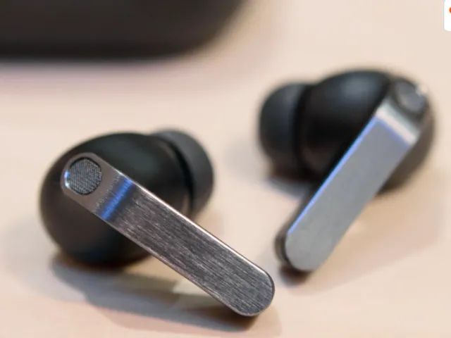 fone galaxy bud 4 pro - Foto 3