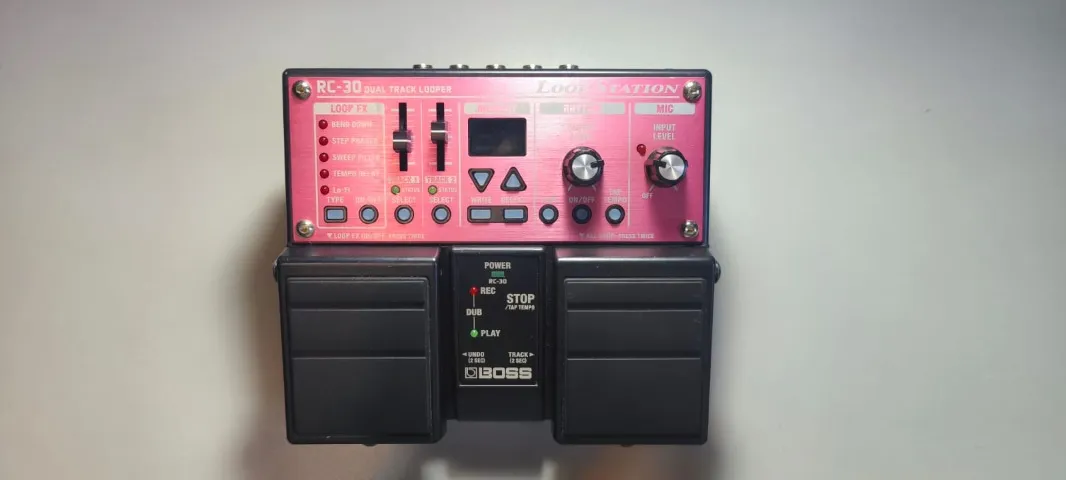 PROMOÇÃO RELAMPAGO! APROVEITE. Pedal de guitarra Electro-Harmonix