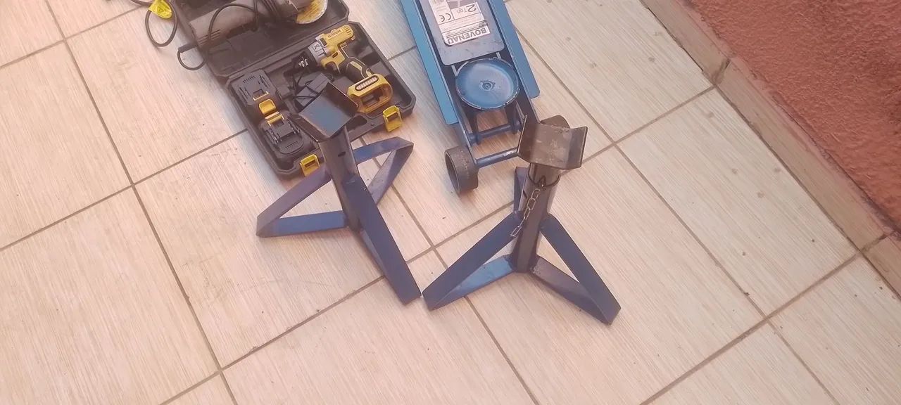 Vendo essas coisas  - Foto 3