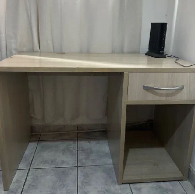 Mesa escrivaninha 