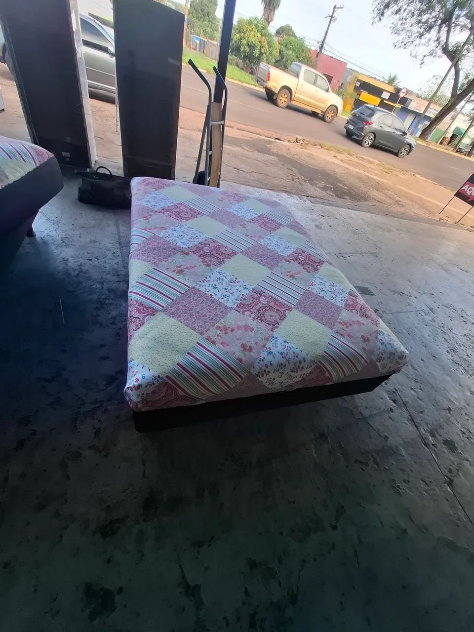 Cama Box casal conjugado 