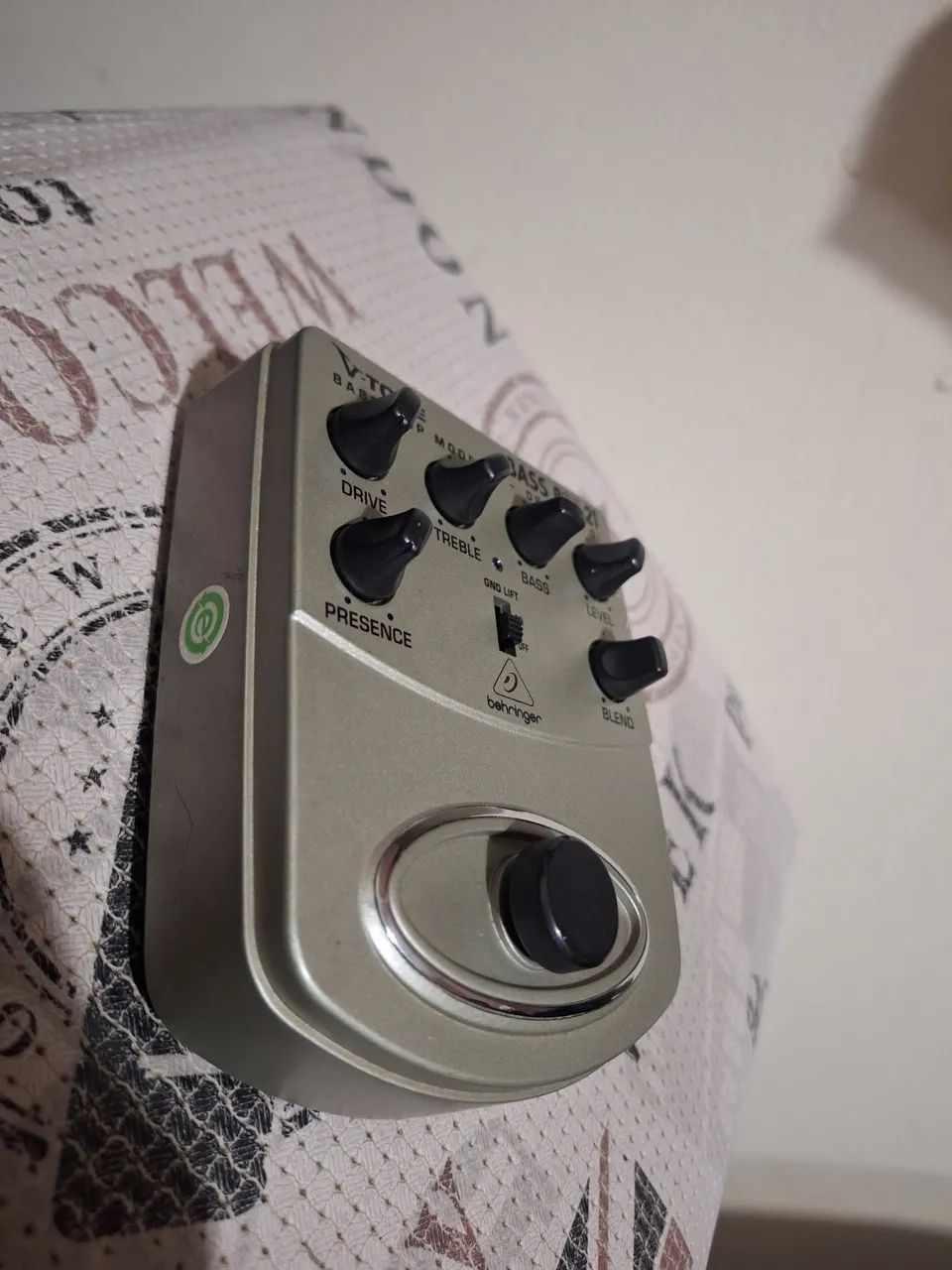 Bass DBI 21 Behringer  - Foto 3