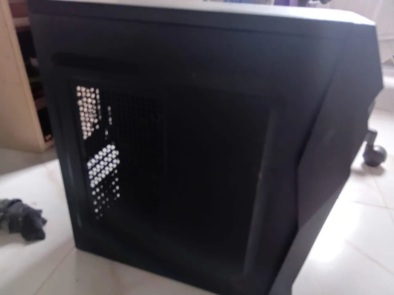Vendo computador e TV para retirada de peças - Foto 4