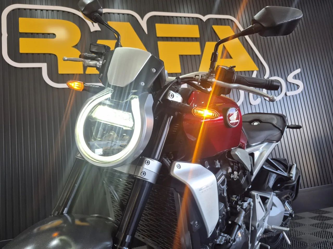 Honda Cb 1000r 2022 - Foto 4