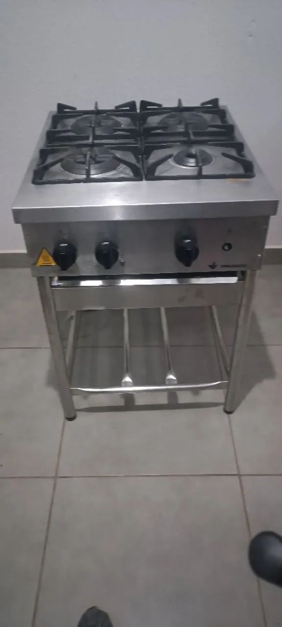 Fogão industrial em inox
