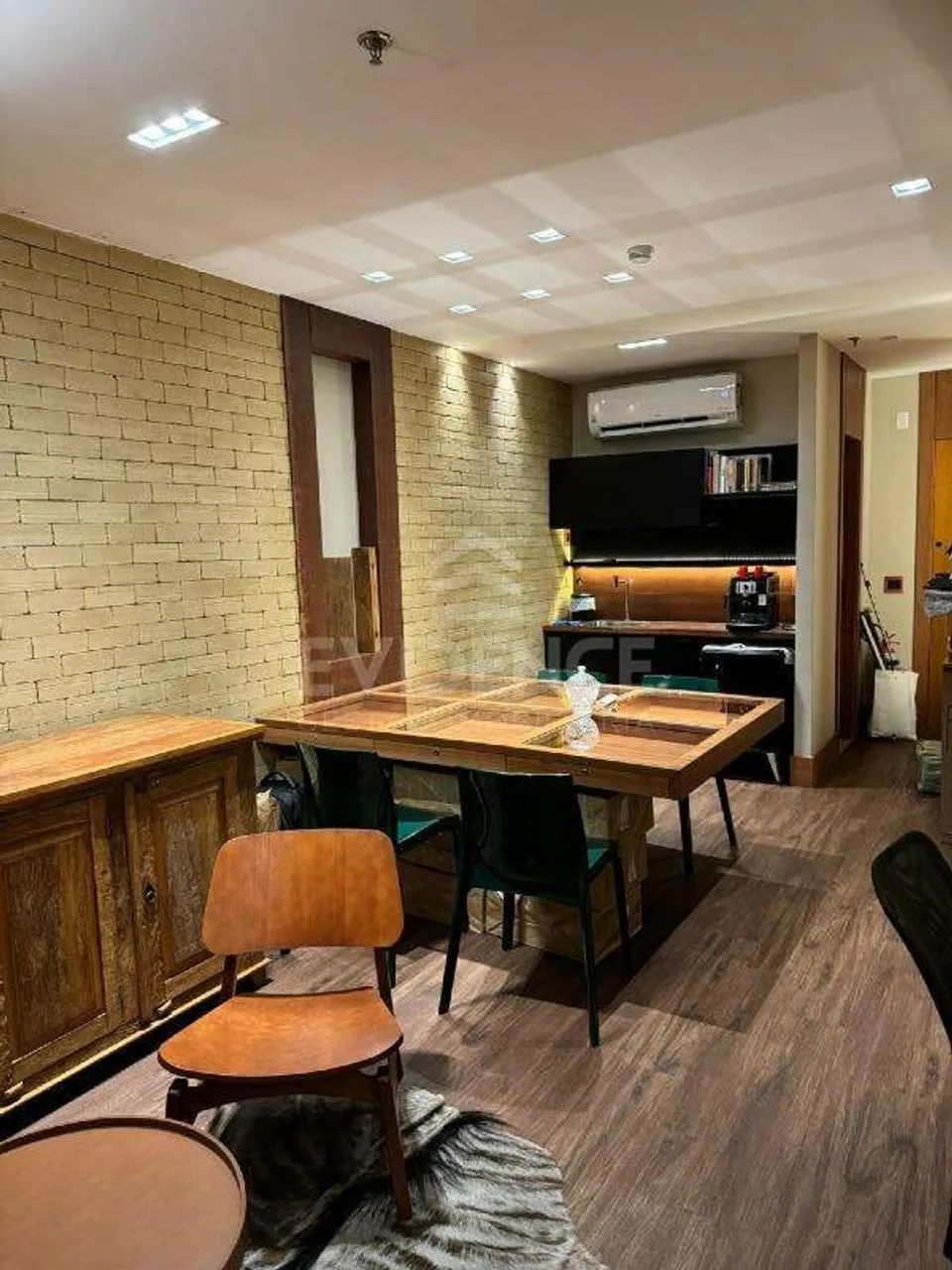 Sala decorada , 1 vaga de garagem, Enseada do Suá - Vitória / ES. - Foto 4