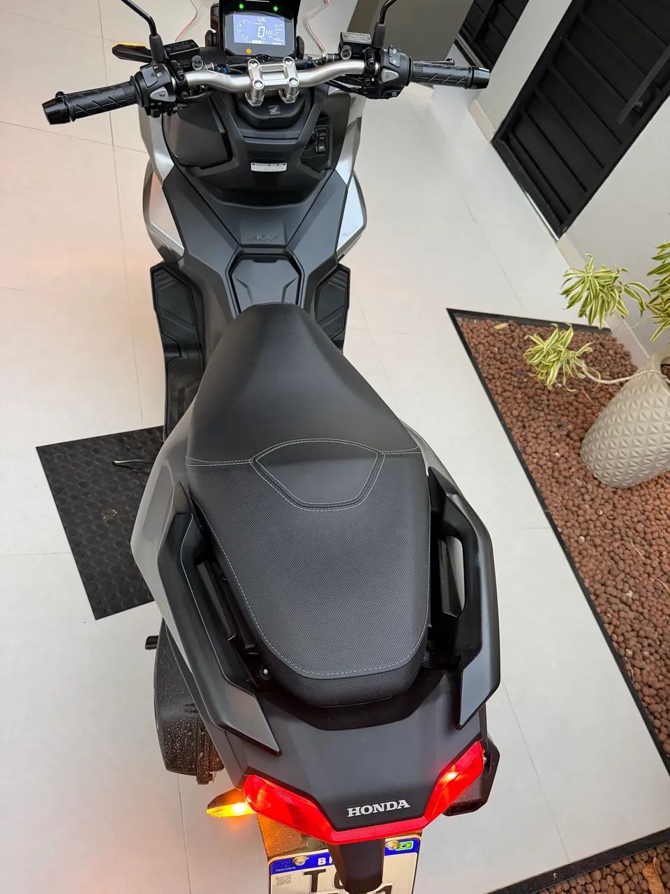 Honda ADV 160  - Foto 2