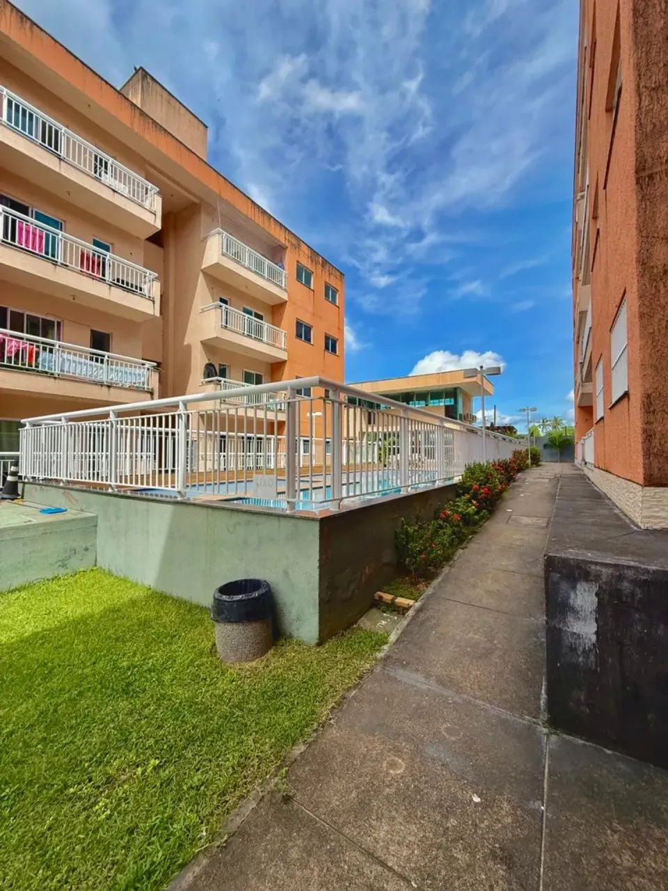 REPASSE COM 3 QUARTOS E 2 VAGAS POR APENAS R$ 65 MIL DE CHAVE! - Foto 3