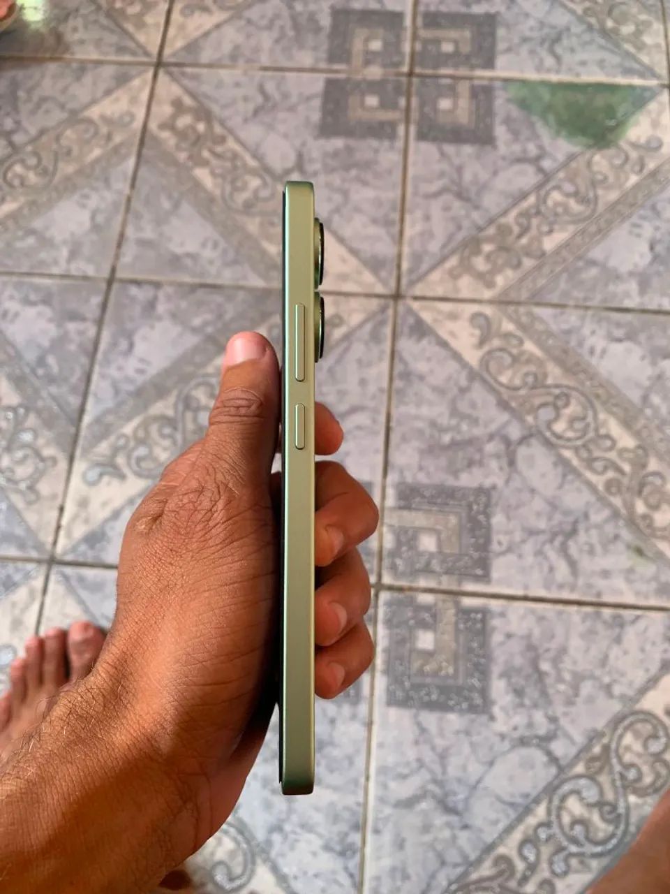 Vendo Redmi Note 13 Semi Novo - Foto 3