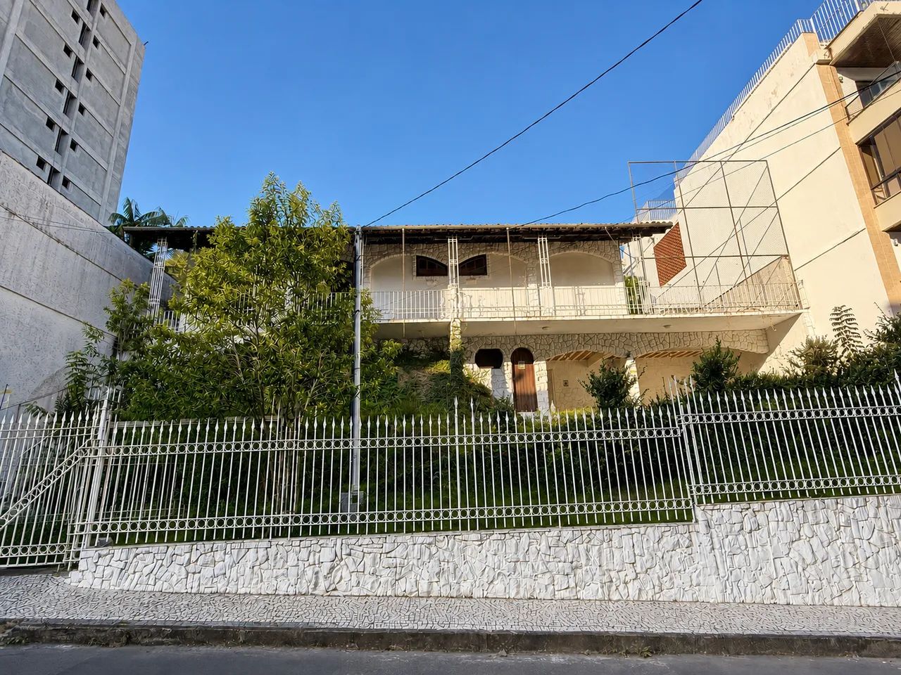 CASA COM 4 QUARTOS, 2 SUÍTES, NO BOM PASTOR - Foto 2