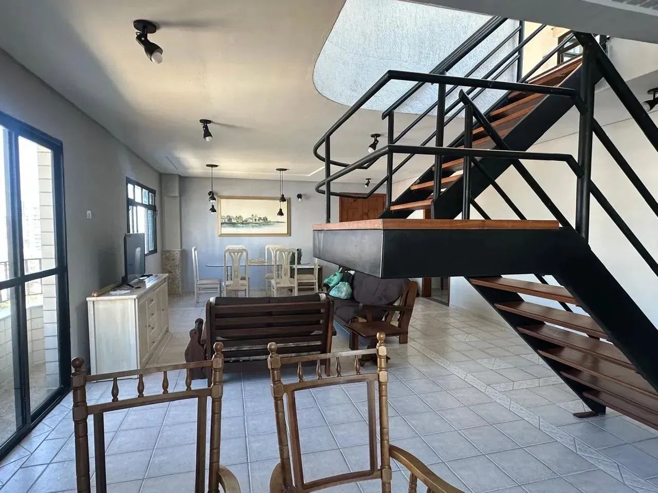 Cobertura para venda possui 245 metros quadrados com 4 quartos em Caiçara - Praia Grande - - Foto 5