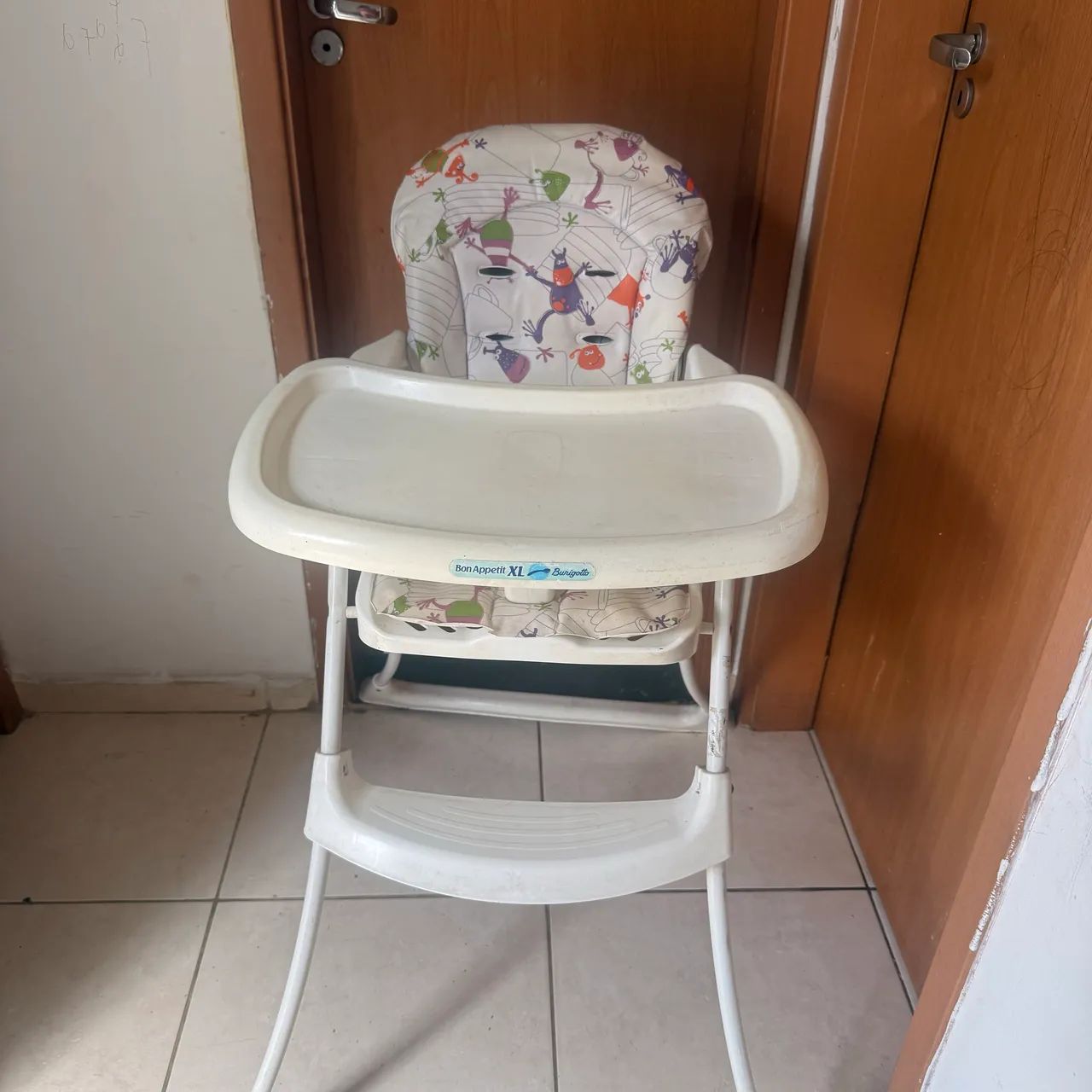 cadeirinha de alimentação 