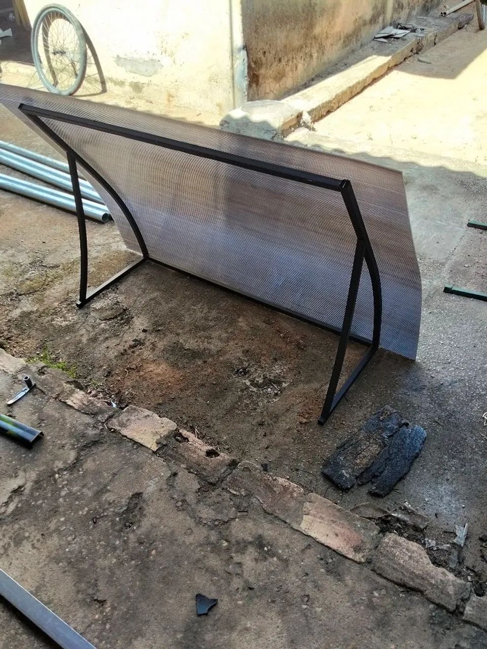 Toldo em policarbonato 