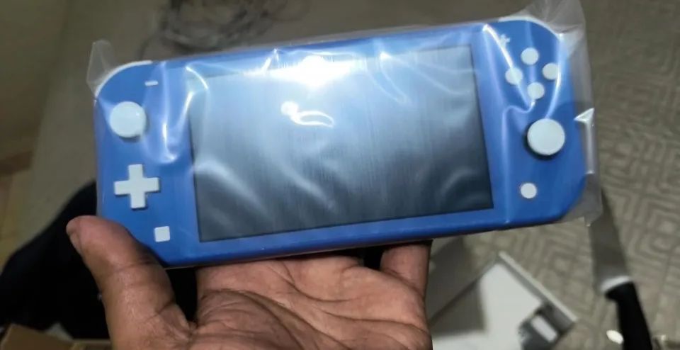 Vendo nitendo switch lite novo (nunca usado ) 