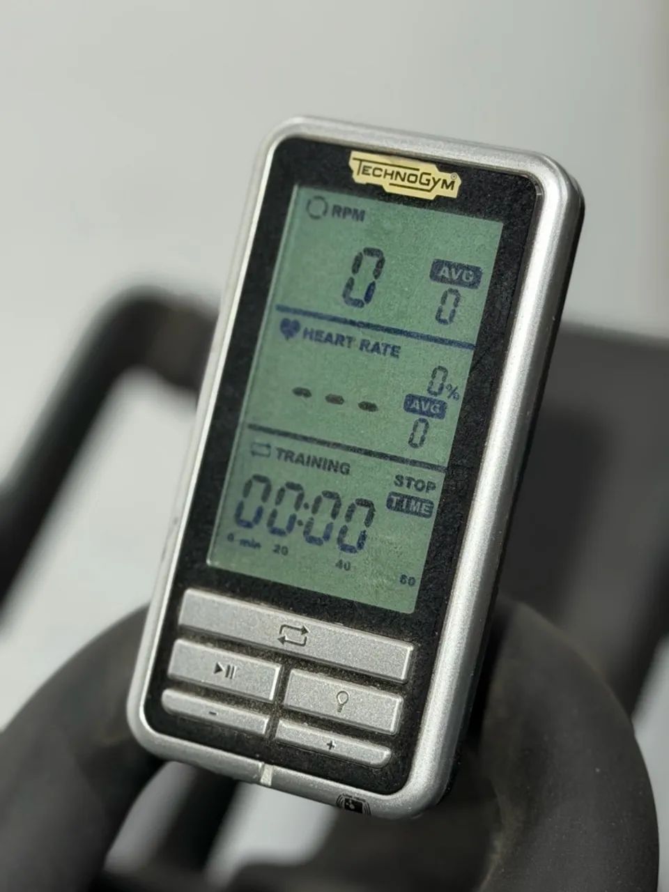 BIKE SPINNING TECHNOGYM - Foto 4